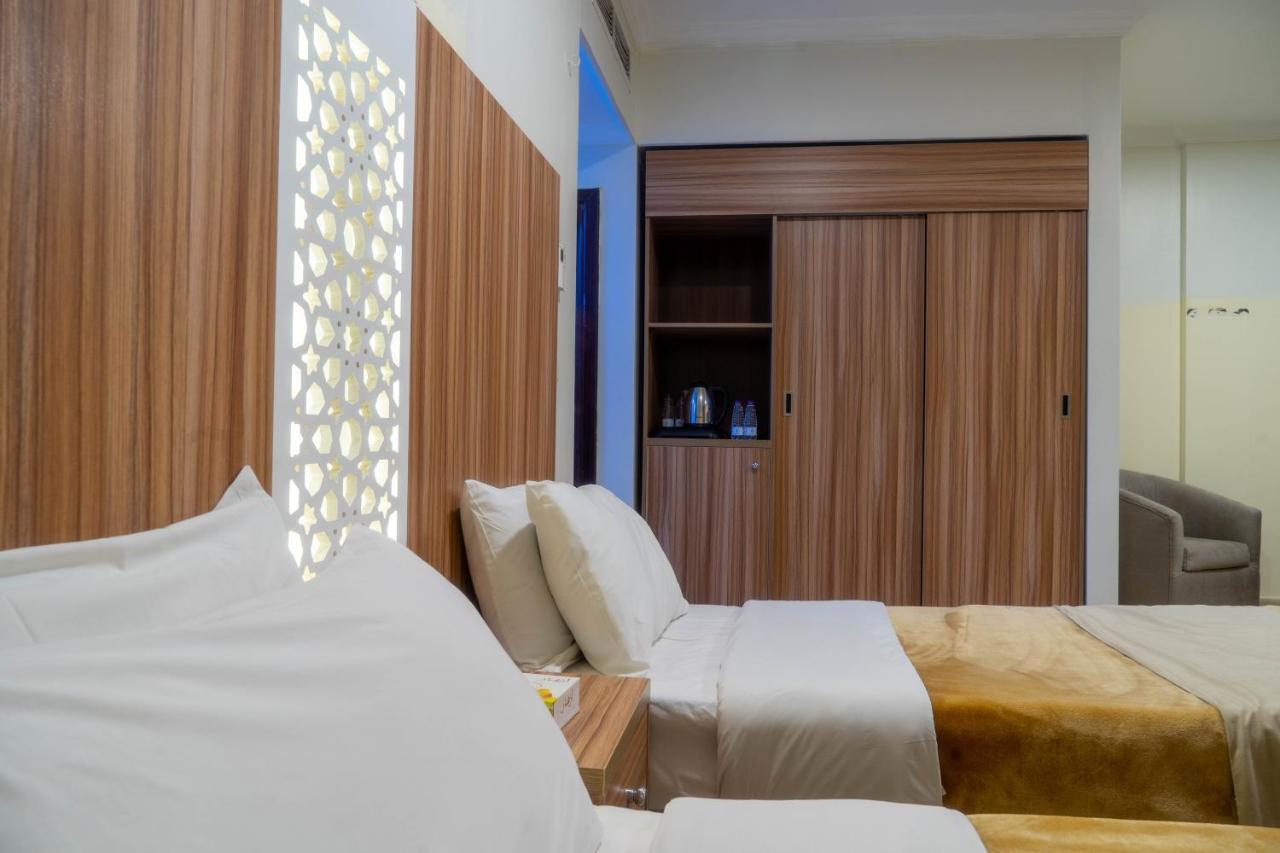 فندق ارتال طيبة Artal Taiba Hotel 麦地那 外观 照片