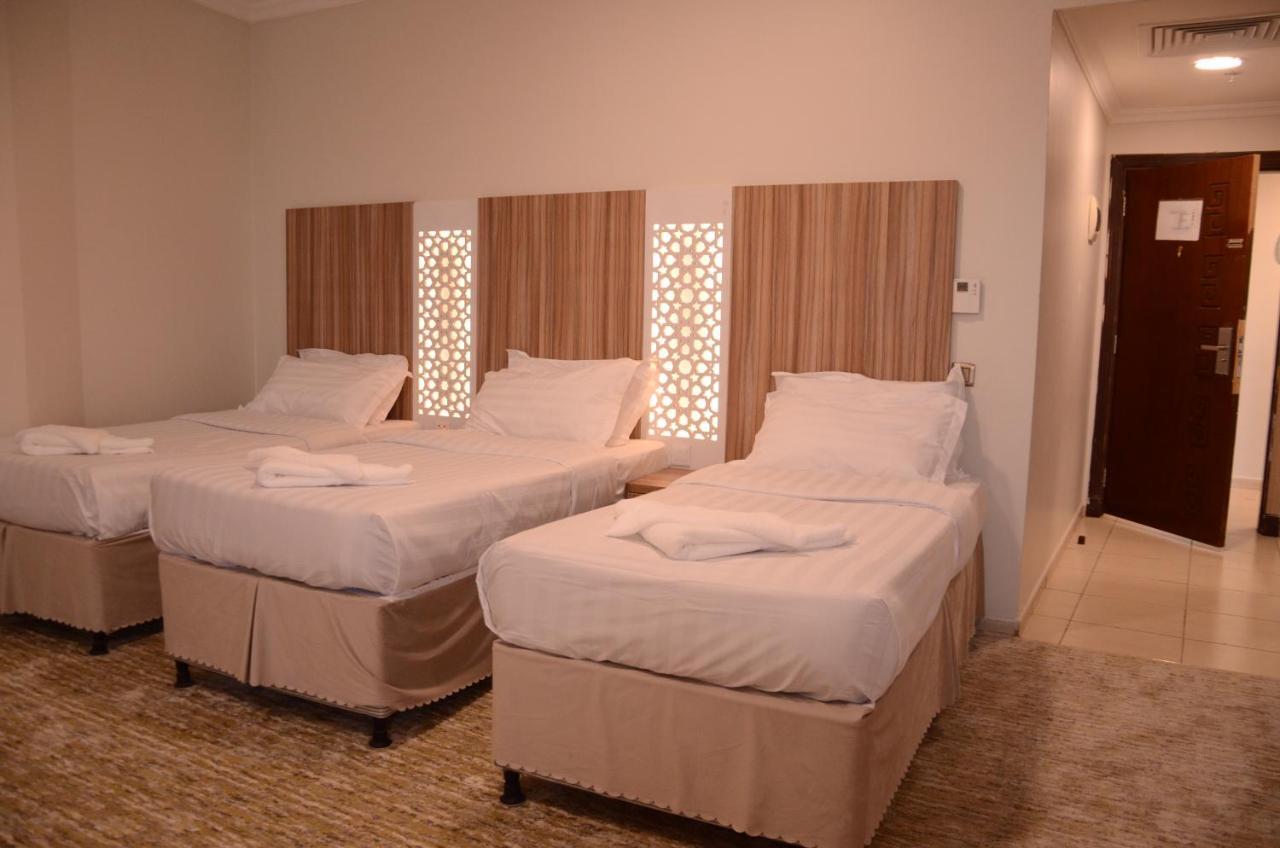 فندق ارتال طيبة Artal Taiba Hotel 麦地那 外观 照片